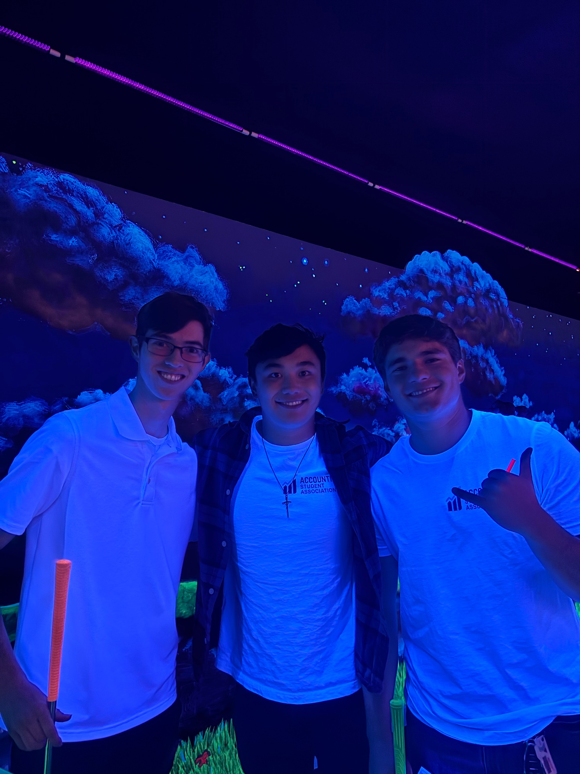 glow golf fun